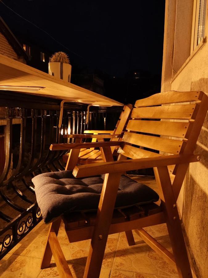 Moonlight Hostel Priština Exteriér fotografie